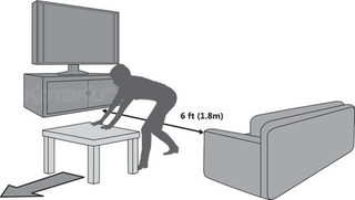 Illustration for article titled Japanese Kinect Commercial Doesn't Mention Room Size